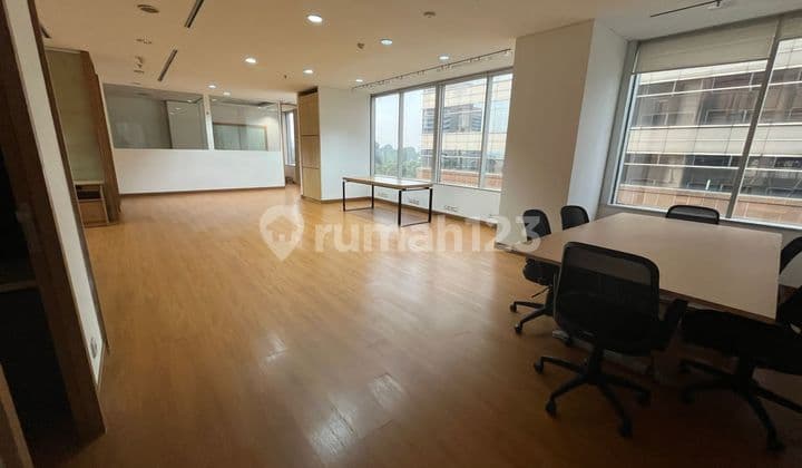 Ruang Kantor Disewa Area Sudirman Scbd Jakarta Selatan Thamrin