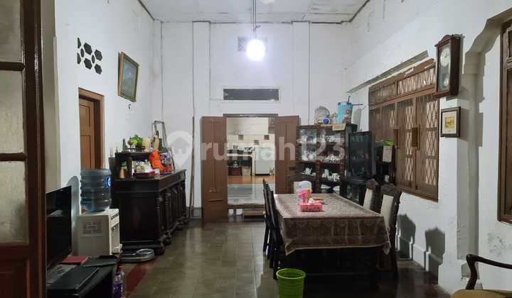 Rumah Dijual Hitung Tanah Cikini Menteng Jakarta Pusat