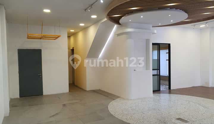 Ruko Pik Gandeng 2 Huk dan Badan Harga di Bawah Pasaran , Murah