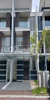 Rumah di Golf Island Cluster Mozart 8X20 Jalan Lebar