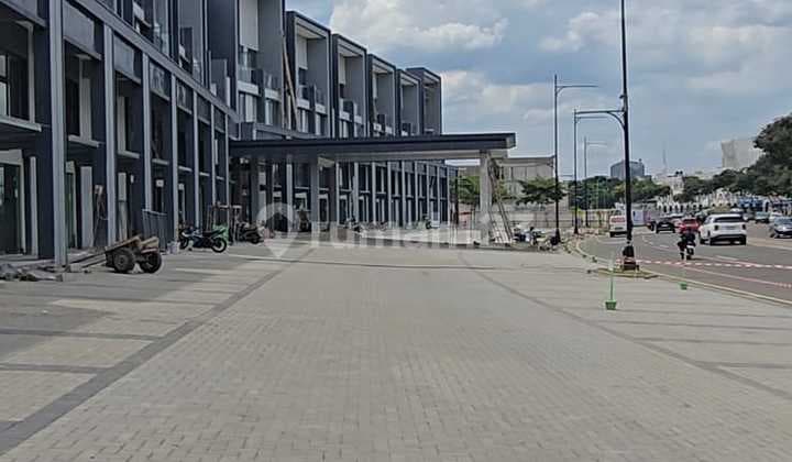 Jual 6 Ruko Gandeng Hudson Studio Loft Siap Pakai Parkiran Luas