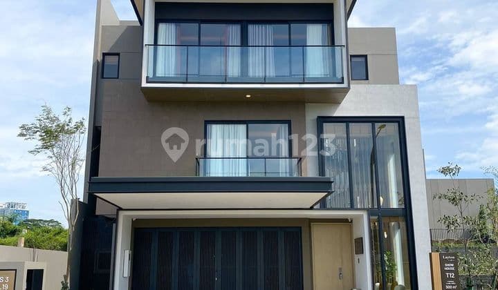 Dijual Rumah Exclusive LAYTON posisi HOOK di Navapark BSD City