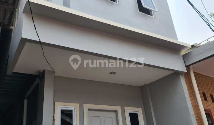 5873-Ri For Sale 2-Story House in Gunung Sahari, Central Jakarta