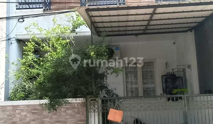 5867-Di di Jual Rumah 2,5 Lantai Disunter 5867-Di di Jual Rumah 2,5 Lantai Disunter