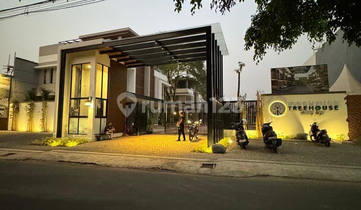 Lebak Bulus, Jakarta Selatan. Rumah Baru, Ready Huni.. Cocok Pasangan Muda,, Tinggal Bawa Koper Dan Beli Perabot Minimais