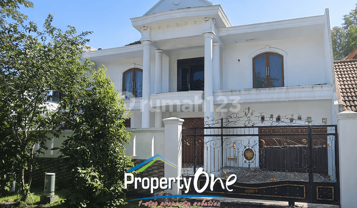 Jual Rumah Mewah Lokasi Strategis Dekat Akses Tol BSD