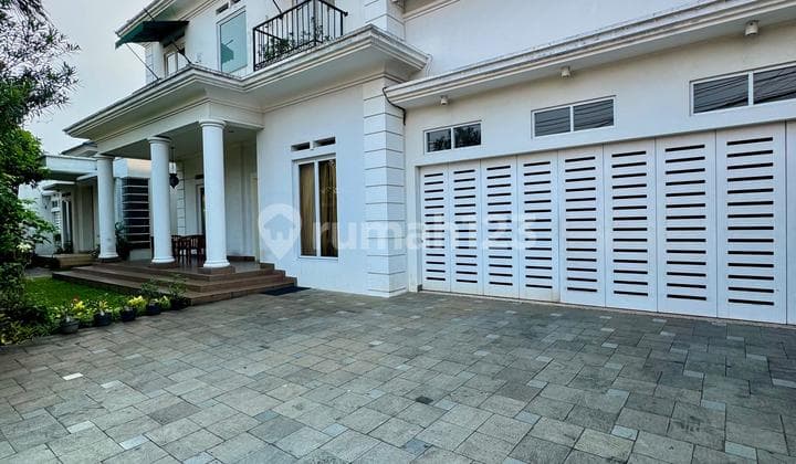 Modern Classic House in Cipete, South Jakarta