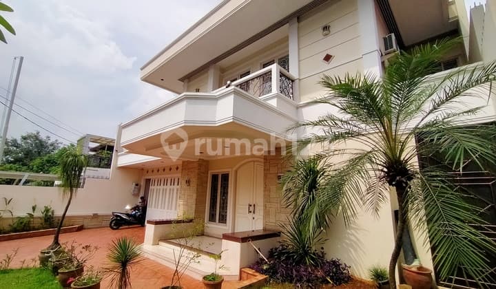 Turun Harga American Modern House Komplek Bina Marga Cipayung