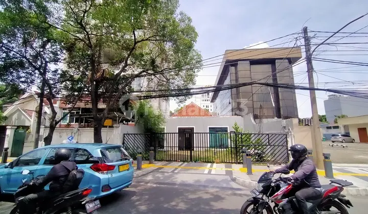 Turun Harga Area Komersil Cocok Buat Gedung Kantor Di Menteng