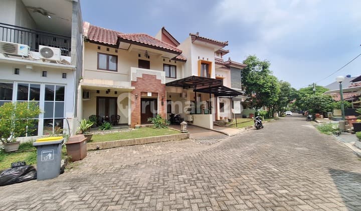 Rumah 2 Lantai Bagus Unfurnished SHM di Dekat Uin, Tangerang Selatan