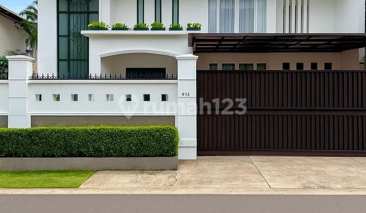 Modern Minimalis House Di Cipete