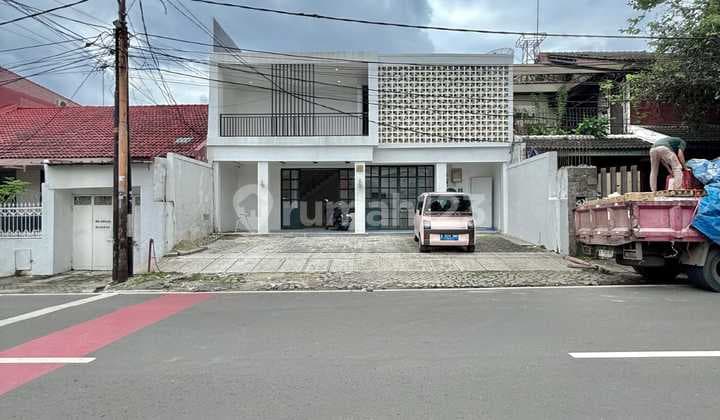 Commercial Area Suitable for Office and Cafe