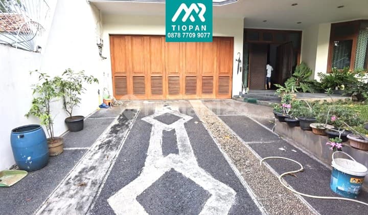 For Sale House Central JKT South Rajawali Main Road