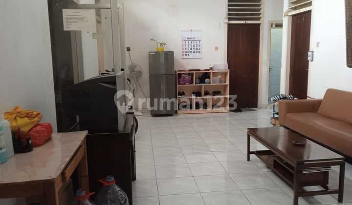 Rumah Benhil Taman Rawa Pening Jakarta Pusat