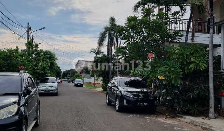 Jual Butuh Bulan Ini Sangat Murah 1,25 M Rumah 2lt Lt 144 Cluster Taman Sari Harapan Indah Bekasi