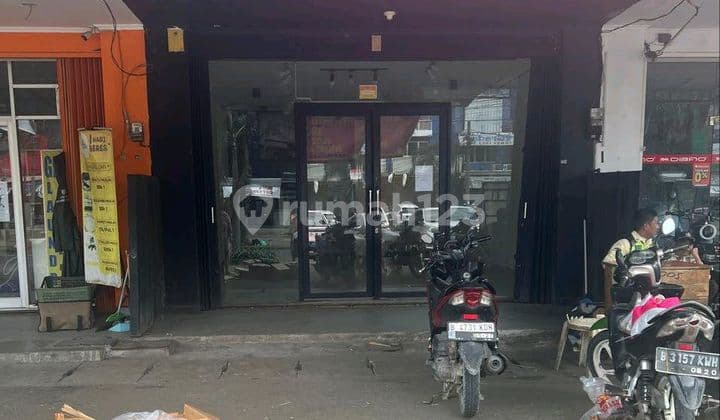 Ruko Murah Posisi Terdepan Ruko Strategis Bulevar Hijau Row Jalan Super Lebar Harapan Indah Bekasi