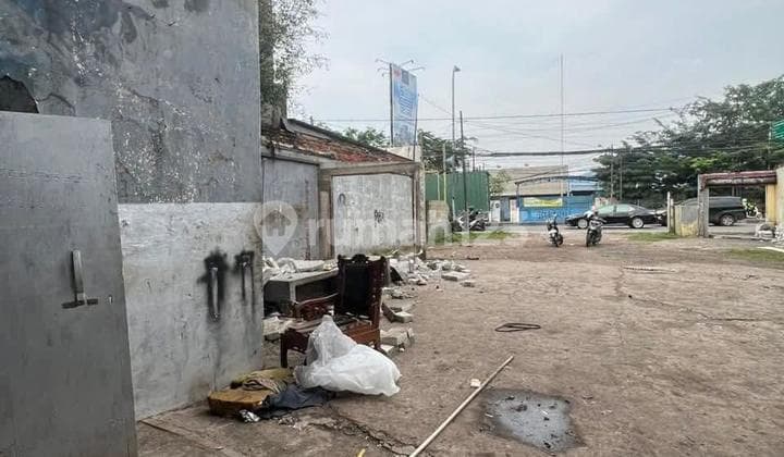 Lahan Strategis 330M2 Cocok untuk Resto Carwash Pool Pinggir Jalan Gerbang Utama Harapan Indah Bekasi
