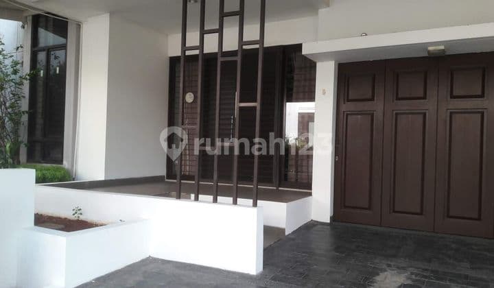 Rumah Mewah 2 Lt Bagus Komplek Elite Asia Tropis Harapan Indah Bekasi
