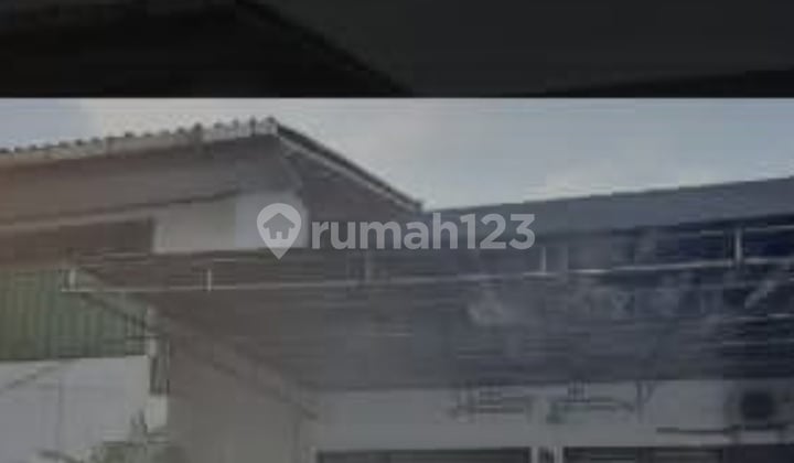 Rumah lama cocok untuk usaha dll Rumah lama cocok untuk usaha dll