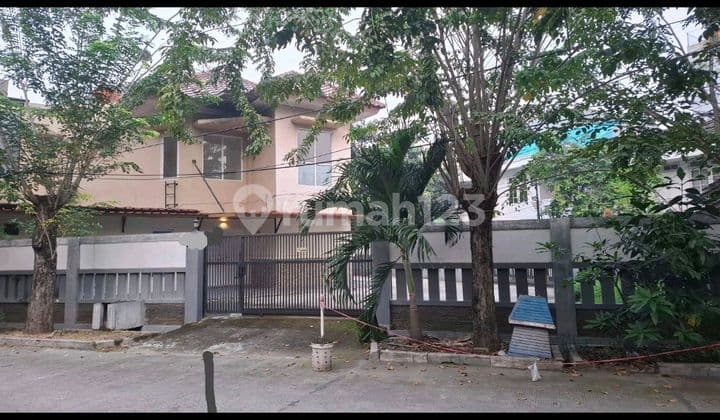 Rarely Available House. Close to Kelapa Gading Mall.