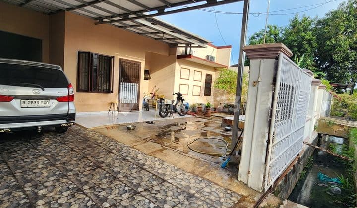 Nice.house.rarely.found...very neat. Ready to move in.