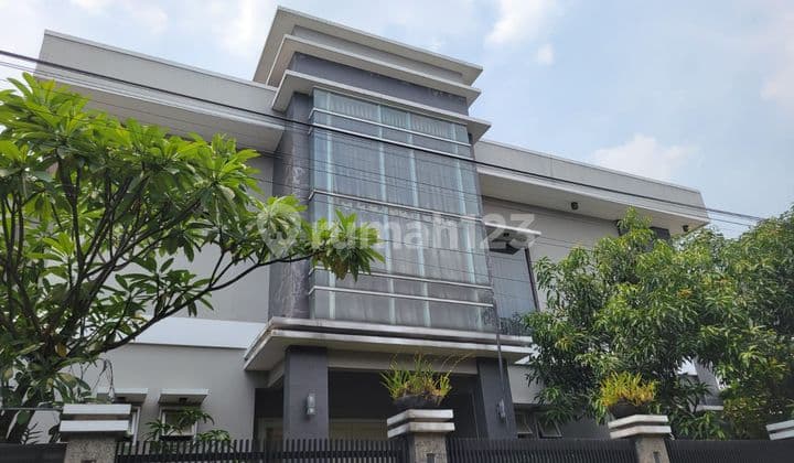 Rumah Lux di Antapani Kota Bandung area jl. Jakarta dan Antapani