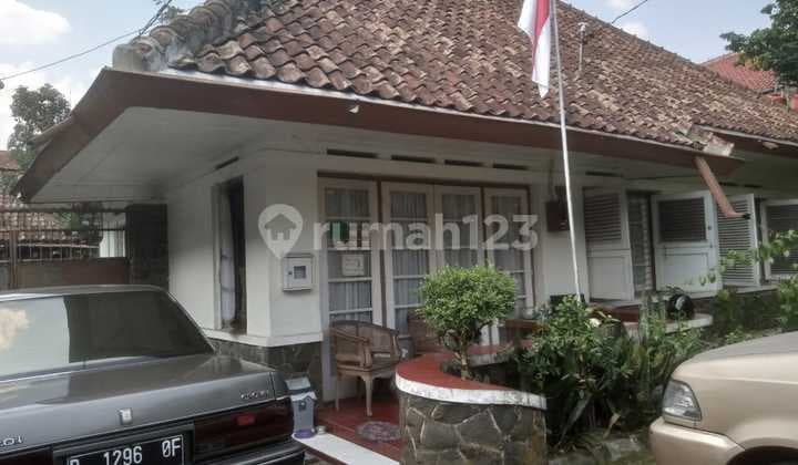 Rumah Jl. Riau Mainroad