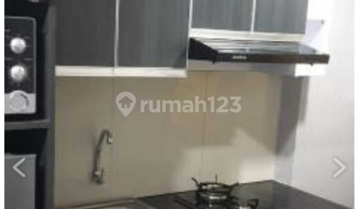 Dkt Area Kantor , The Breeze, Unilever, Traveloka, Apple, Univ Prasmul dan Atma Jaya