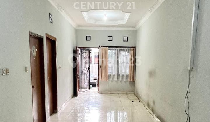 House in Taman Kopo Indah 3 Block D Ready to Occupy