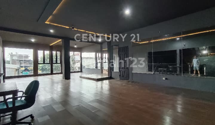 Dijual Ruko 2 Lantai, Hoek, di Perumahan Daerah Kopo Bandung