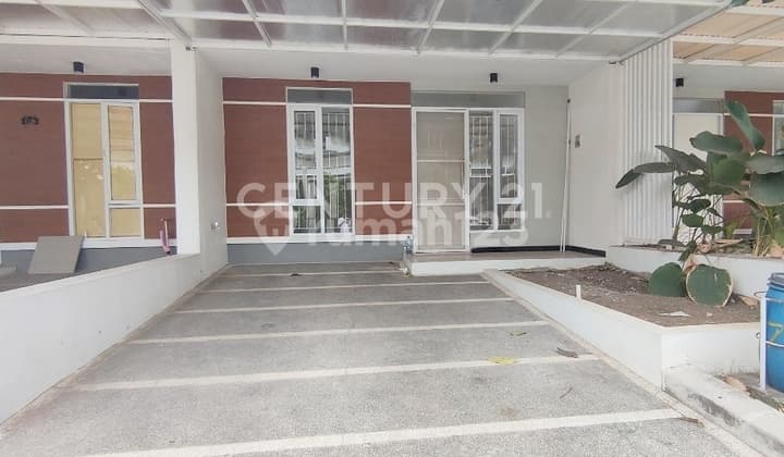 New 1-Story House in the Favorite Area of Taman Kopo Indah 5