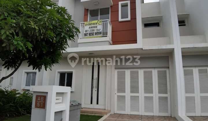 Rumah Lux Summarecon Amanda, Gedebage Bandung