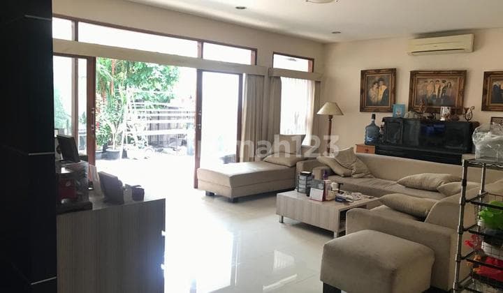 Rumah Lux Titiran Gasibu, Supratman