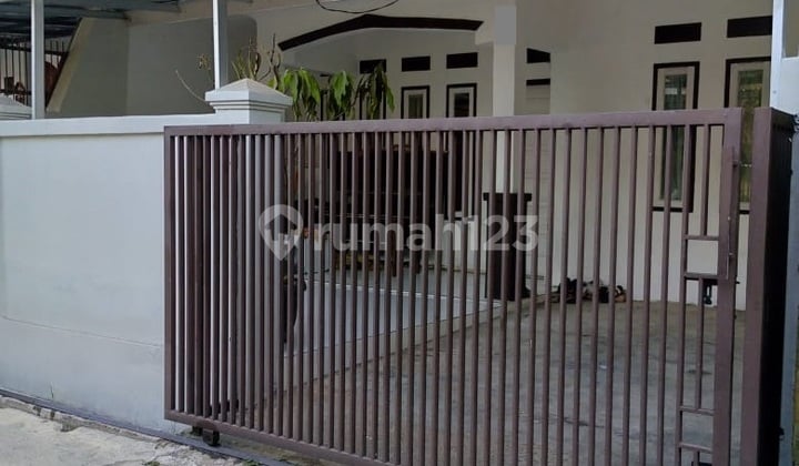 Rumah Lux Taman Cibaduyut Indah