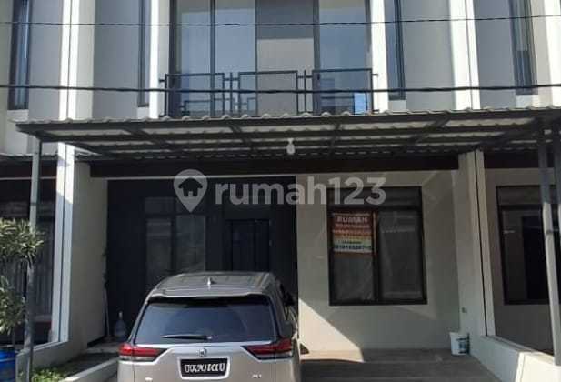 Ruman Lux Taman Kopo Indah 5 Gardenville
