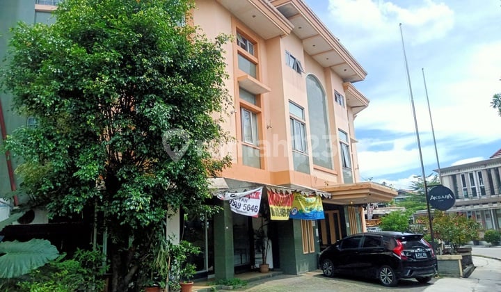 DIJUAL CEPAT: GEDUNG KOMERSIAL 996m (EX HOTEL) SAYAP JL. JAKARTA