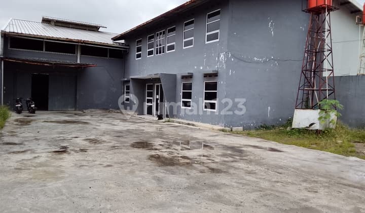Sewa Gudang Cileunyi Bandung, LT 1000M² Parkir Luas Dekat Tol