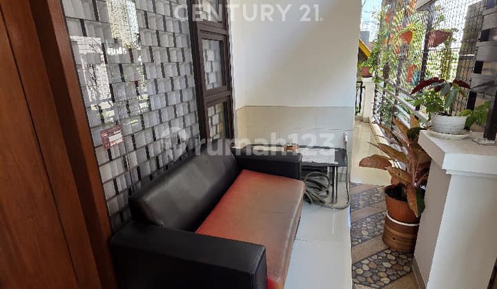 Ready-to-Move-In House, New Condition, Sarimanah Sarijadi