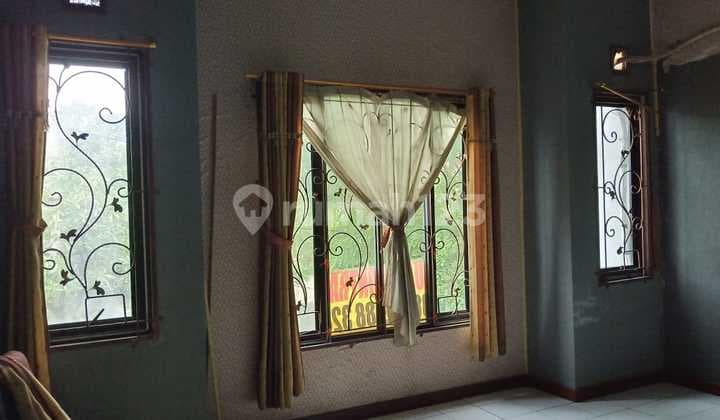 Ruko 2 Lantai Strategis di Taman Holis Indah, Bandung