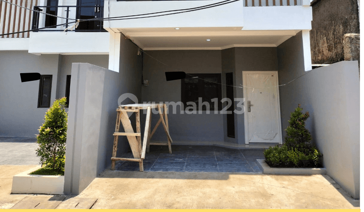 Luxurious New House in Sayap Cijerah, Bandung City B3