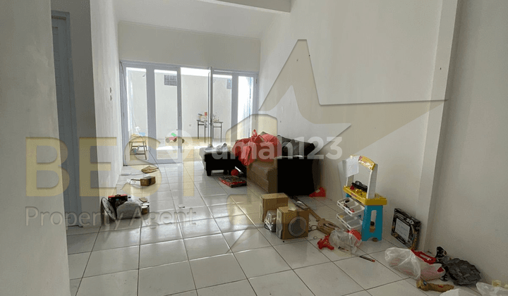 Rumah Nyaman untuk Hunian di Sayap Riau, Bandung Kota