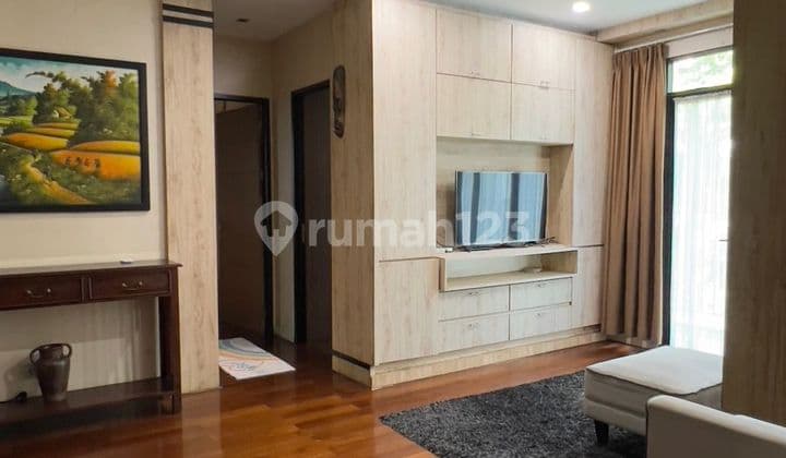 Hamptons Park 3 Bdr Furnished Bagus Siap Huni