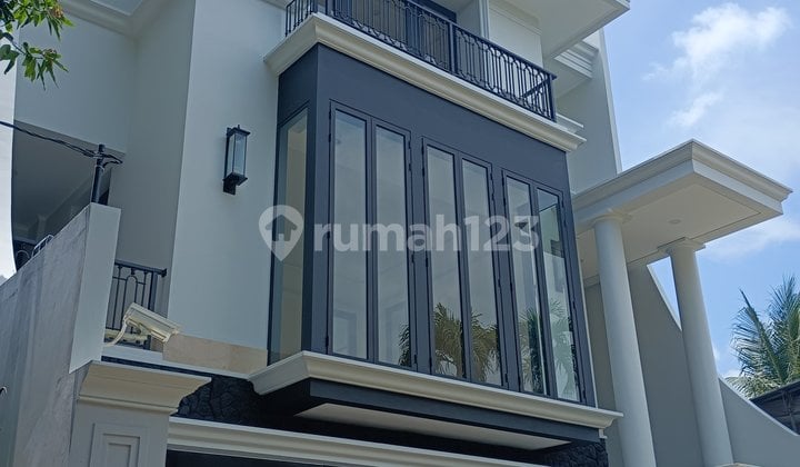 Brandnew Jl. Gaharu Area Premium Siap Huni