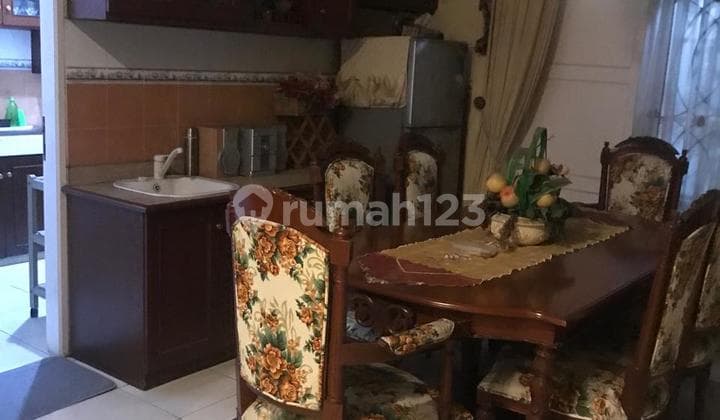 rumah legenda wisata bagus 2 lantai murah rapih lt 200 lb189 nego