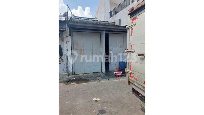 Jual BU di bawah NJOP, Ruko Pasar Pagi, Tambora, Luas 158m2