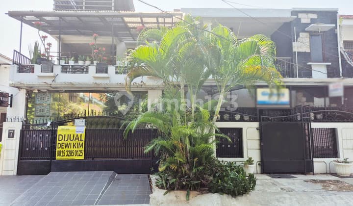 Dijual Rumah Kayu Putih Utara