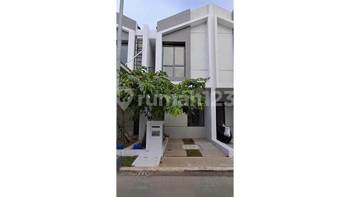 Disewa Rumah Cluster Kana, Harapan Indah, Bekasi