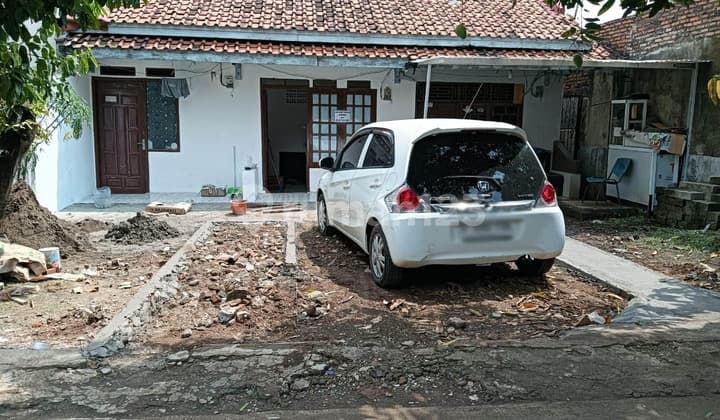 Rumah Kampung Cijingga, Cikarang, Serang