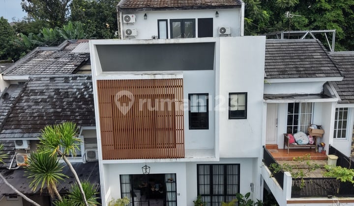 Dijual Rumah 3 Lantai di BSD Full Furnished
