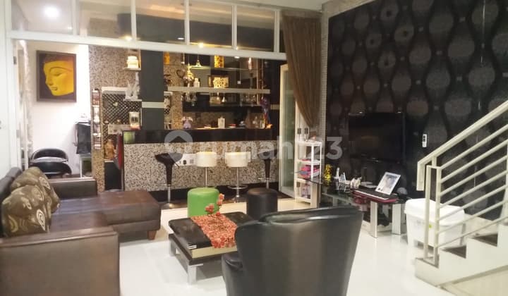 Dijual Rumah Bebas Banjir di Villa Melati Mas Residence